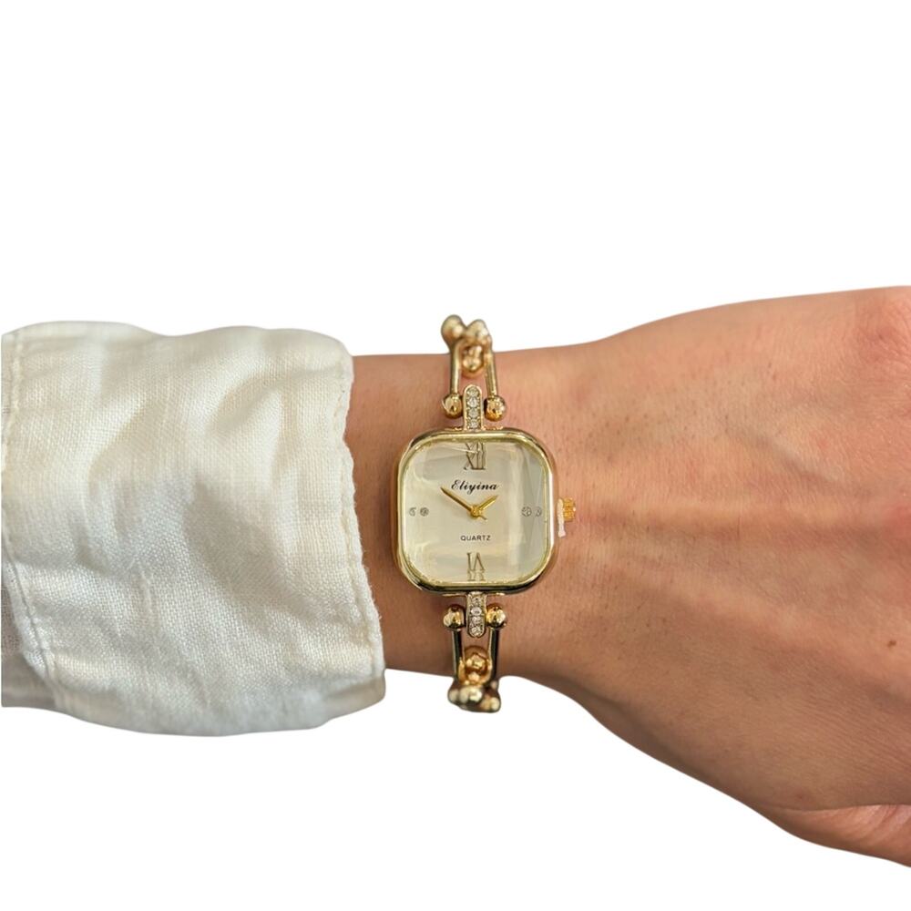 Women’s Gold Tone Watch Elegant Classic Fashion Bracelet Wristwatch - Picture 2 of 5